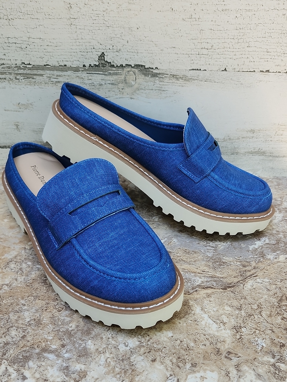 NWOT PIERRE DUMAS MORA SLIP-ON MULE LOAFER